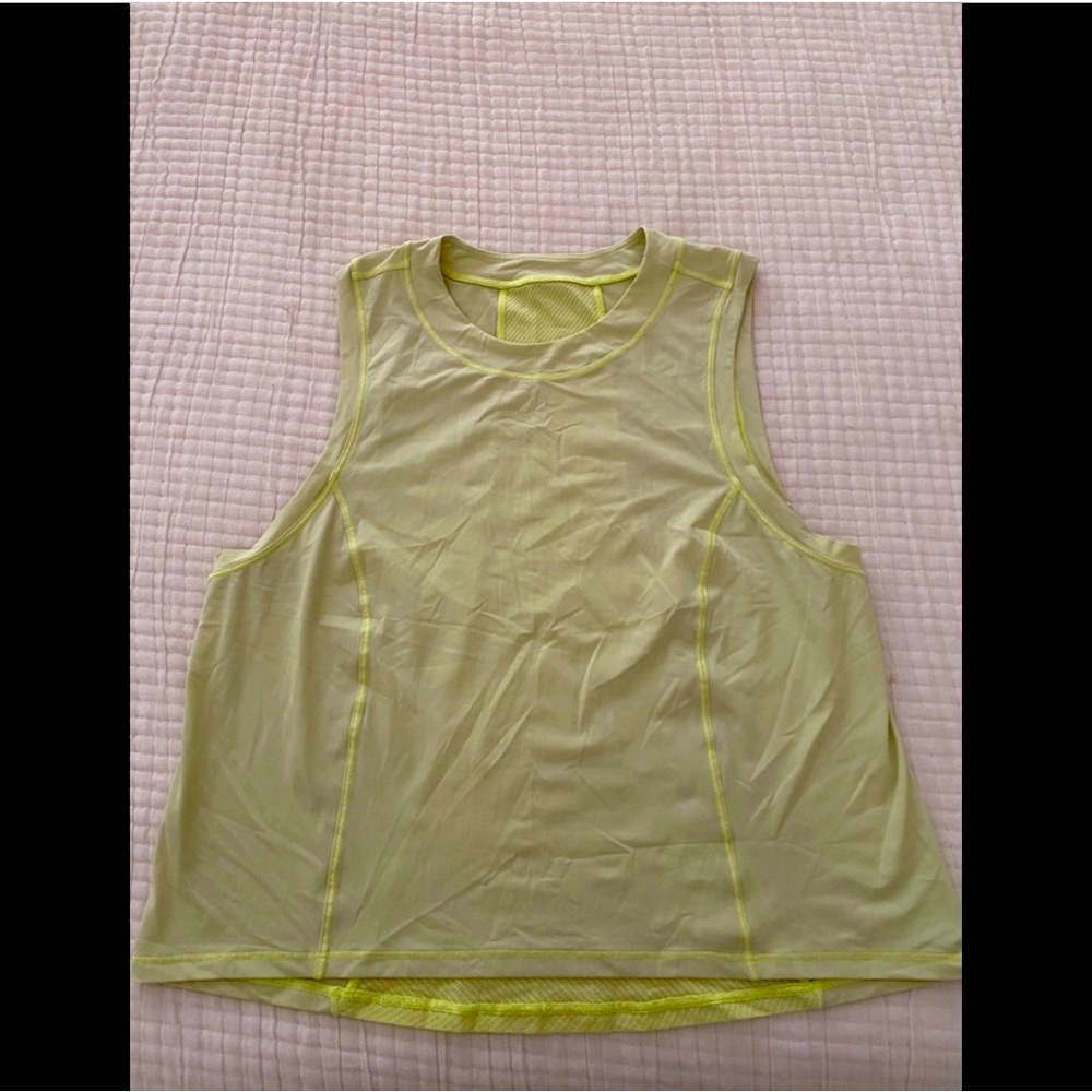 Lululemon tank top